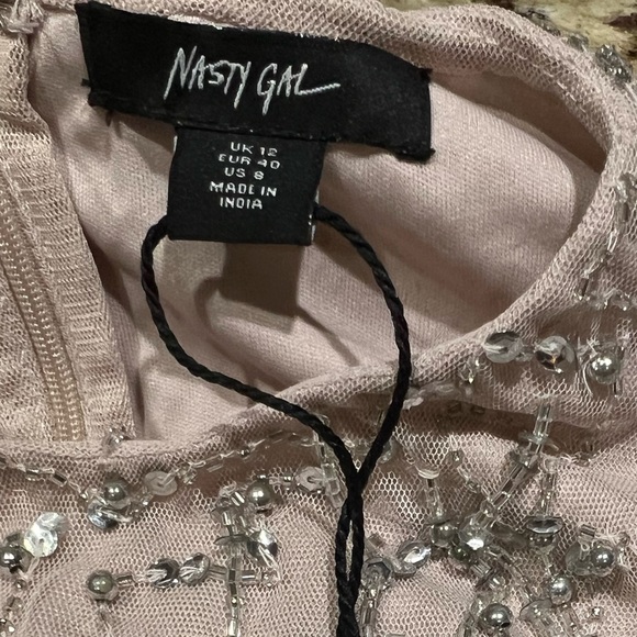 Nasty Gal Blush Silver Tassel Mini Shift Dress 8 - Picture 4 of 9
